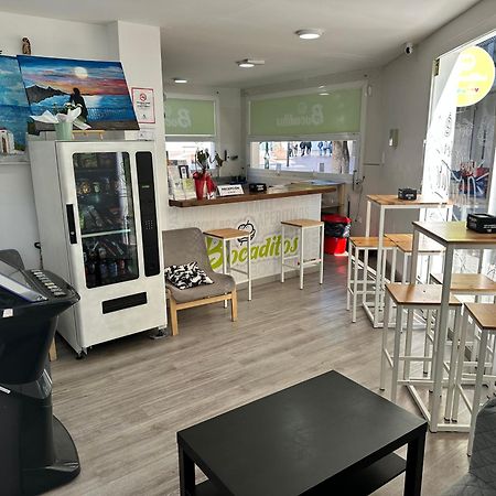 Be Happy Hostel Nerja Eksteriør bilde