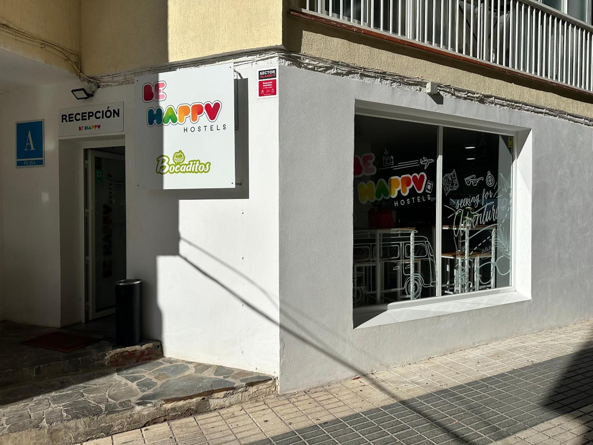 Be Happy Hostel Nerja Eksteriør bilde